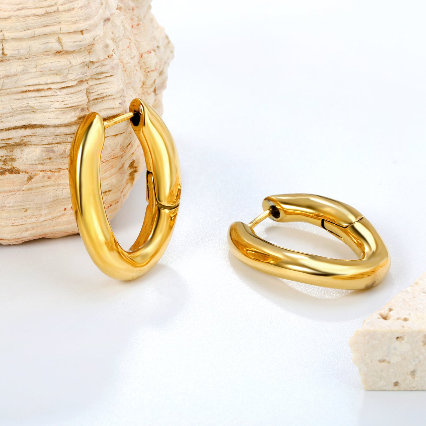 18.8*24.8mm U Shape Hoop Earring Stainless Steel Tarnish Minimalist Water Proof Hypoallergenic