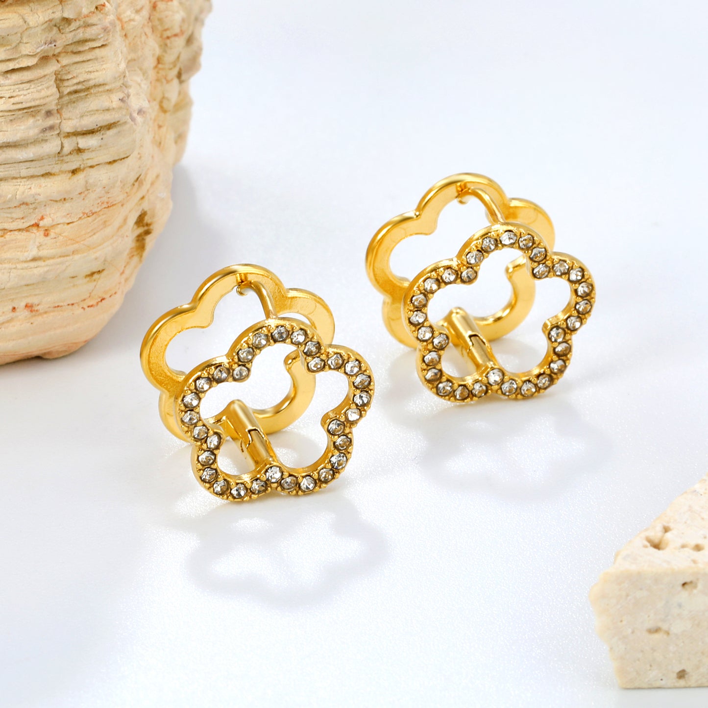 14.8*14.5mm18K Gold Hollow Earring for Women Stainless Steel Tarnish Free Waterproof Jewellery