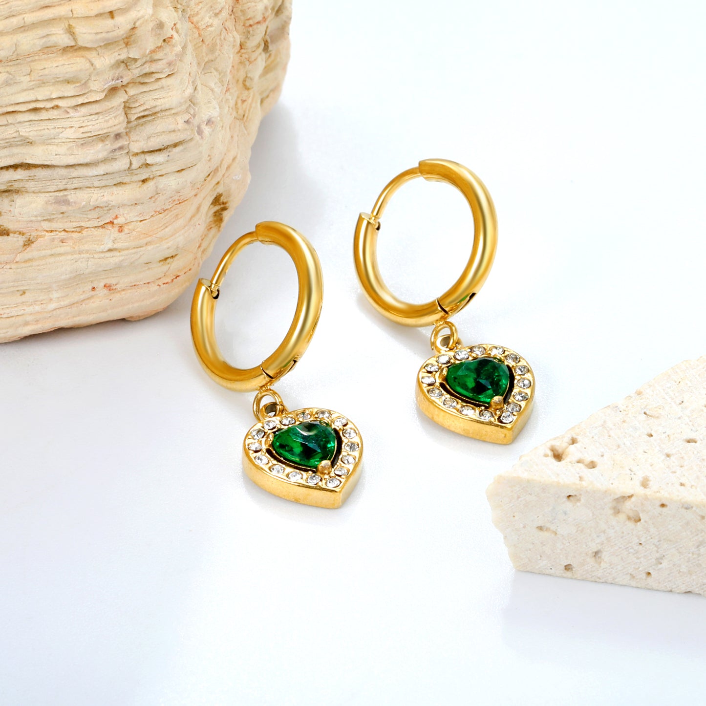 2.1*14.2mm PVD 18k gold earrings +9.8*10.4mm green zirconium heart shaped earrings gold color