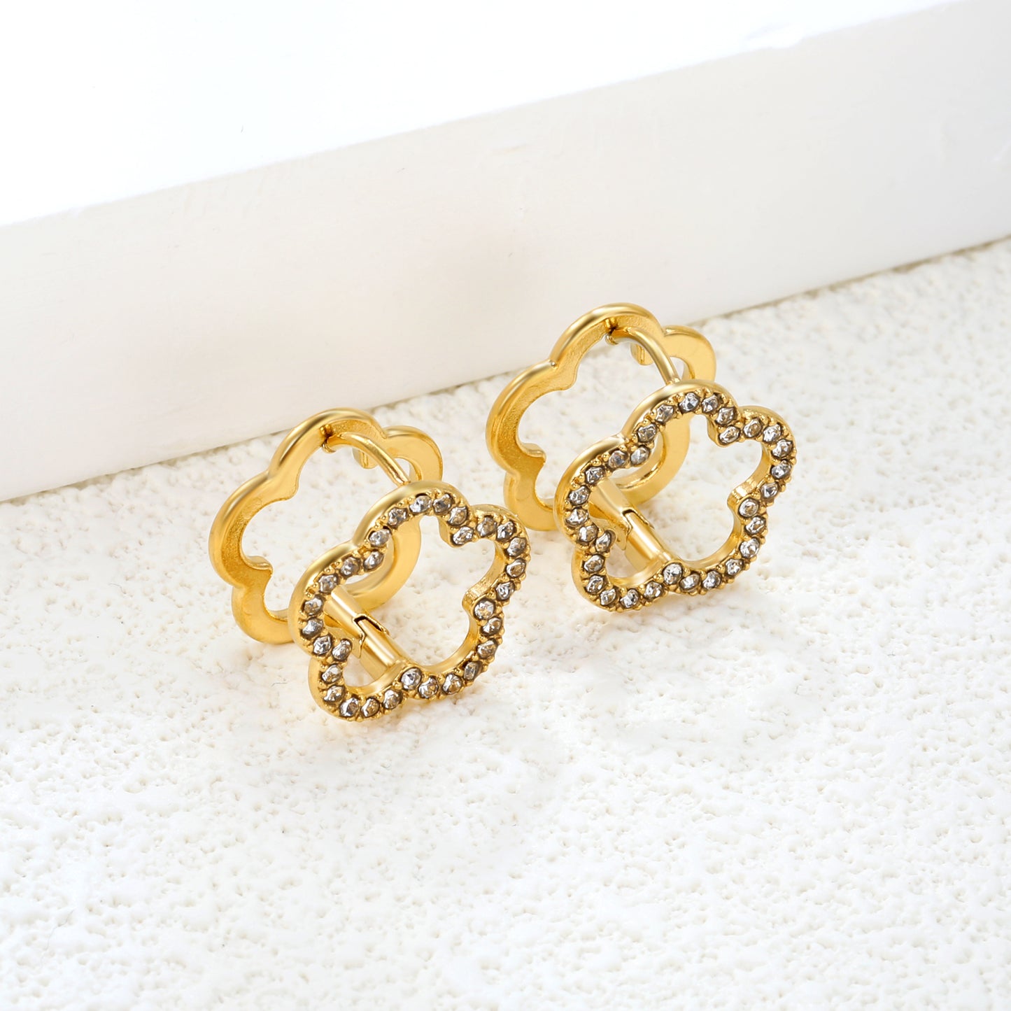 14.8*14.5mm18K Gold Hollow Earring for Women Stainless Steel Tarnish Free Waterproof Jewellery