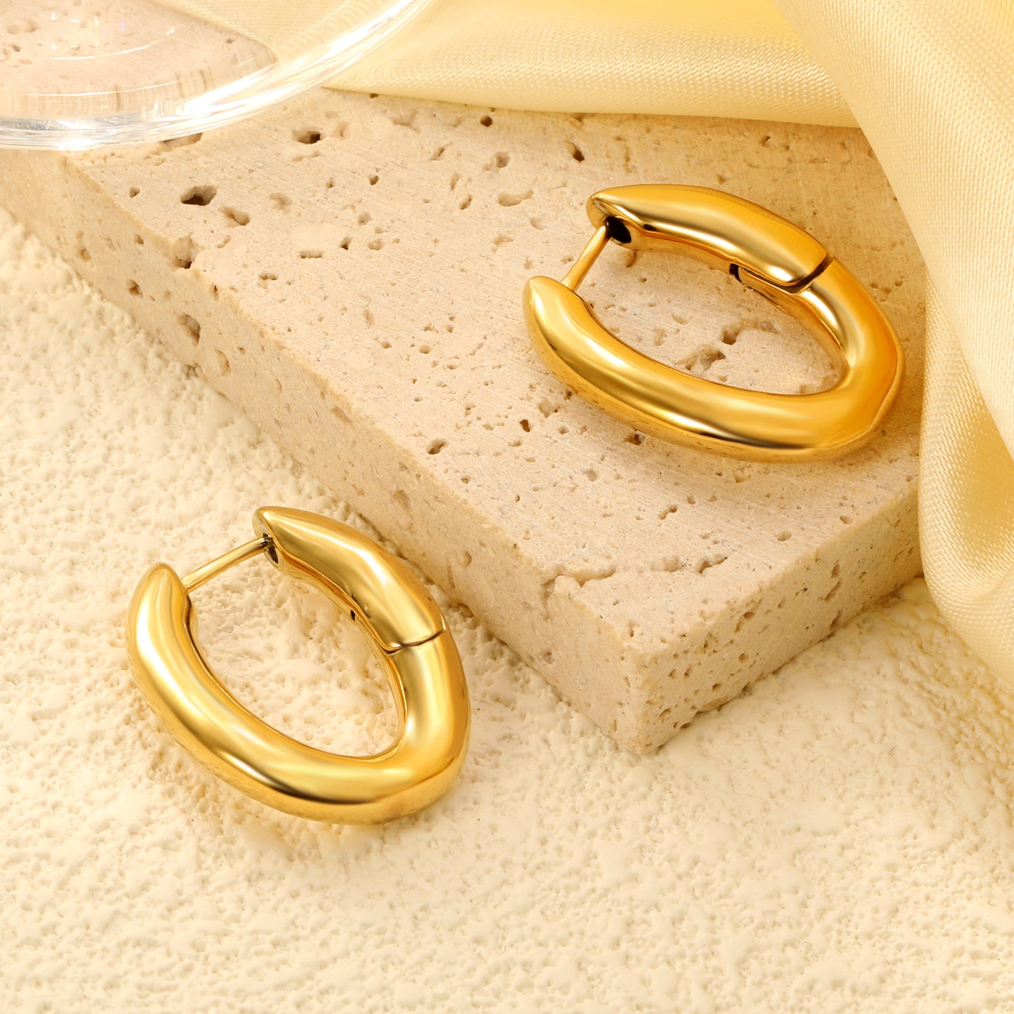18.8*24.8mm U Shape Hoop Earring Stainless Steel Tarnish Minimalist Water Proof Hypoallergenic
