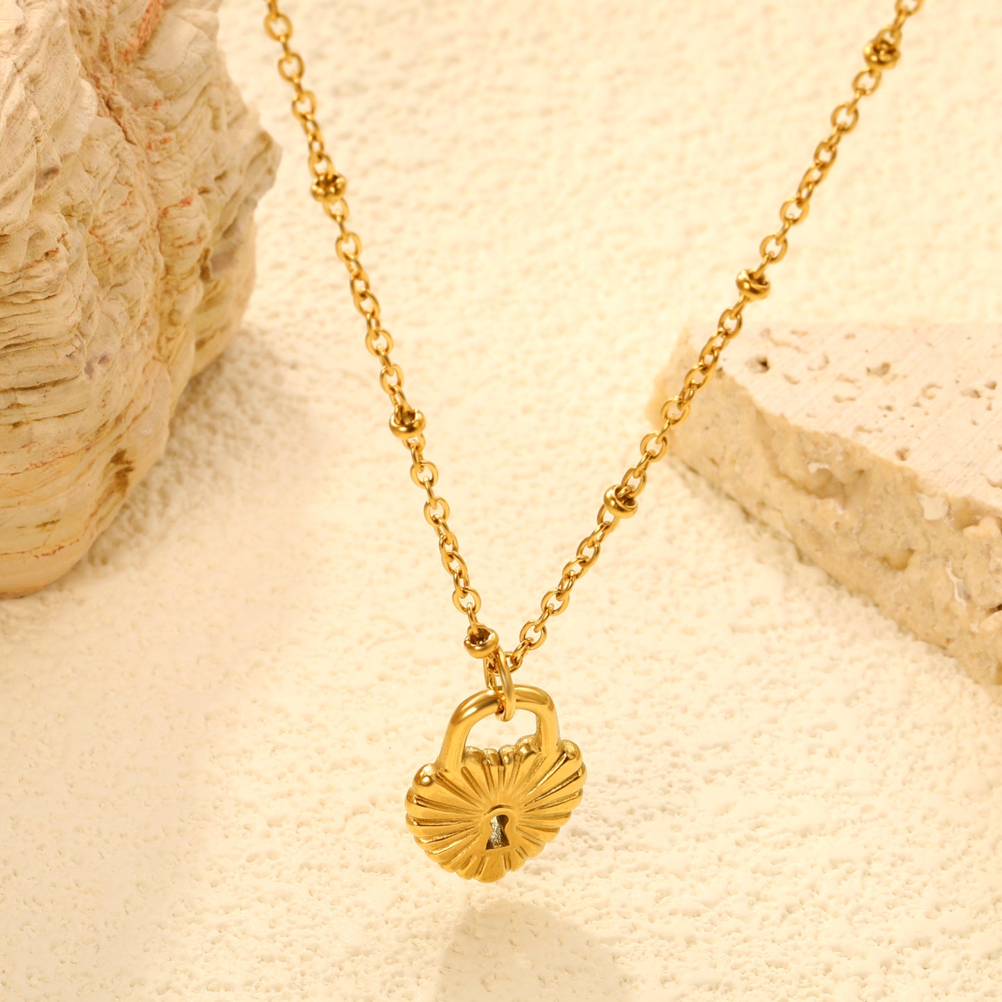 42+5cm 18K Gold Jewelry Stainless Steel Necklace Plated 11.9*12.6mm Heart Pendant on Irregular