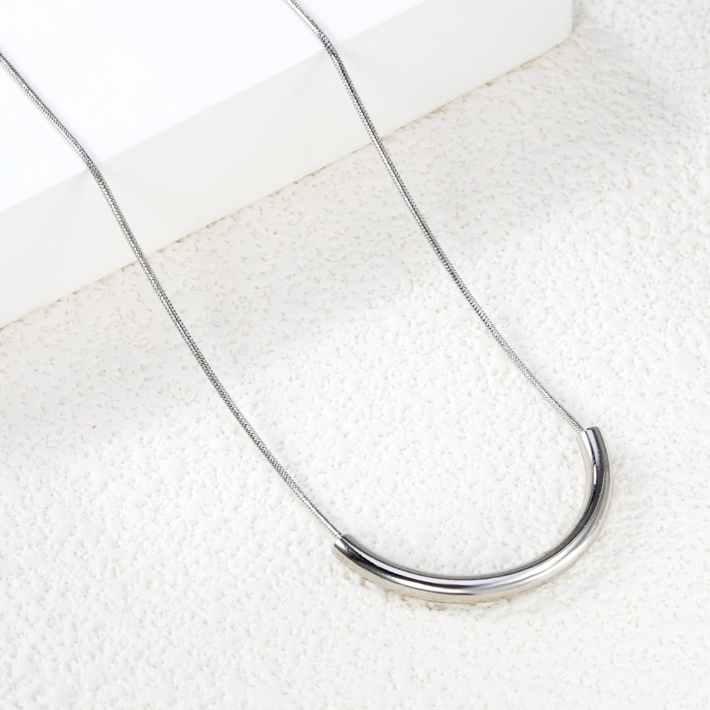 Wire 3*width 32*height 16.3mm flat U-shaped pendant necklace 40+5cm steel color/golden color
