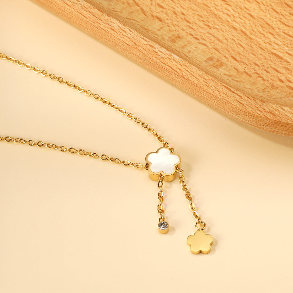 2024 New Year White Shell Peach Blossom + Peach Blossom Accessories with Diamond Pendant Necklace 45+5cm