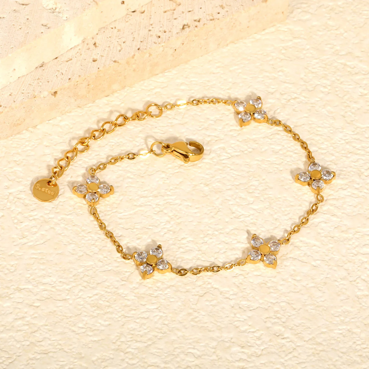Four Leaf Clover Zircon Bracelet for Bulk Order | 18K Gold Plated Jewelry Wholesale MOQ 12