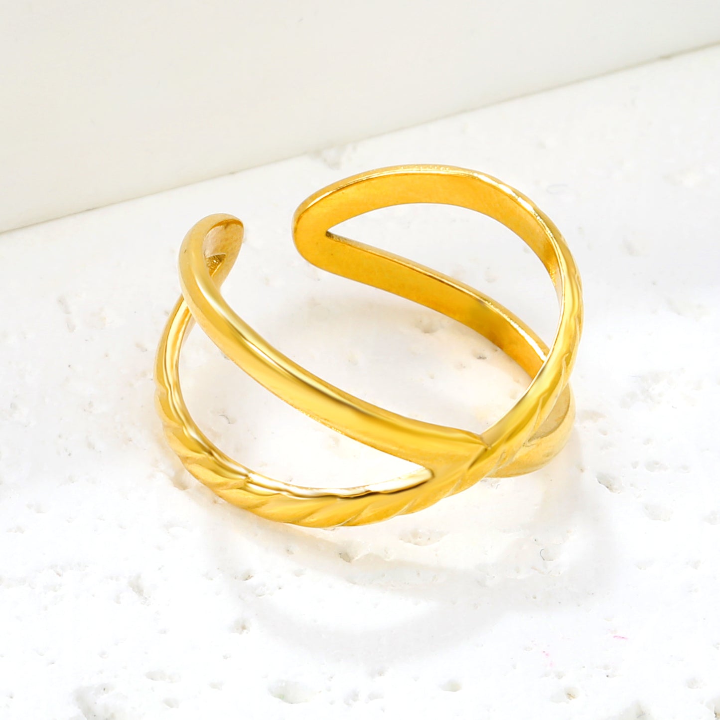 Wholesale Stainless Steel Ring Gold Plated Textured Double Cross Finger Tarnish Free Jewelry