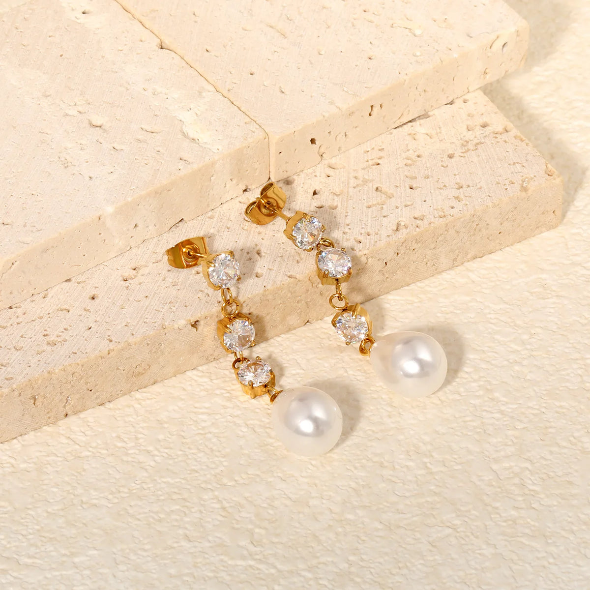 Elegant Square CZ Teardrop Pearl Dangle Earrings 5mm Square Zircon 10x15mm Pearl 18K Gold Plated