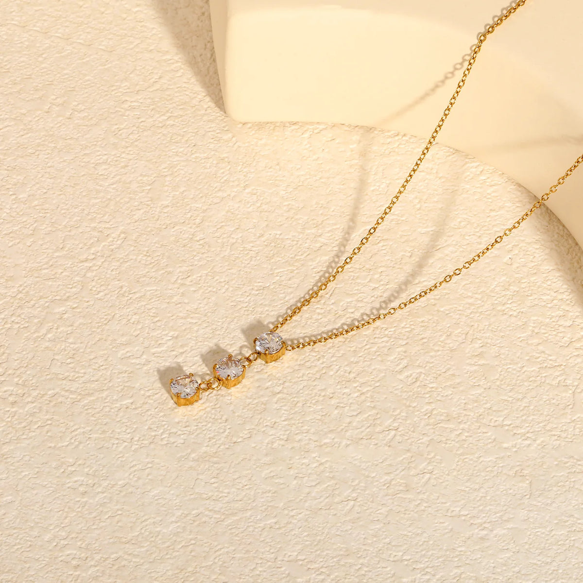 Vertical Three Round Zircon Drop Necklace | 4mm Triple Clear Zircon Pendant | 3cm Drop Length | 40+5cm Adjustable Chain
