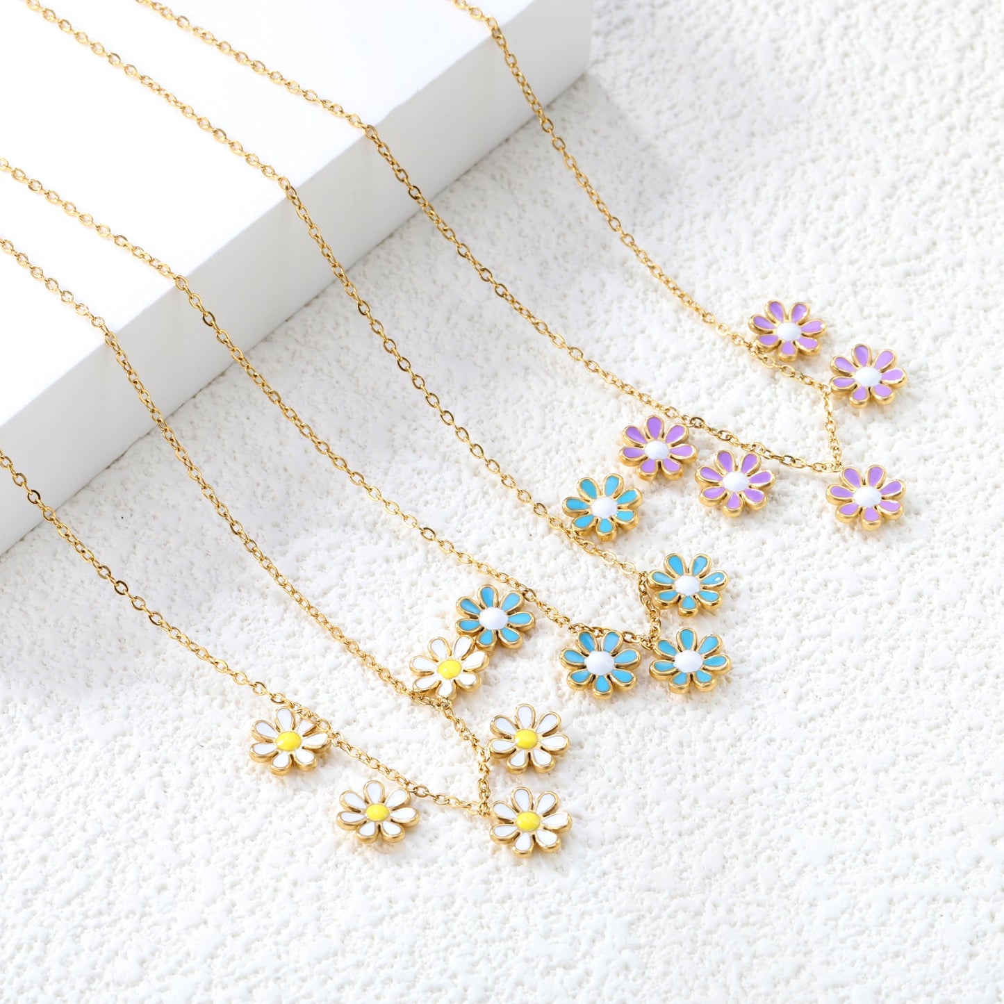 7.8mm six-petal flower white/purple/blue oil drip accessories 0.3 cross chain *40+5cm+6mm round plate necklace gold color