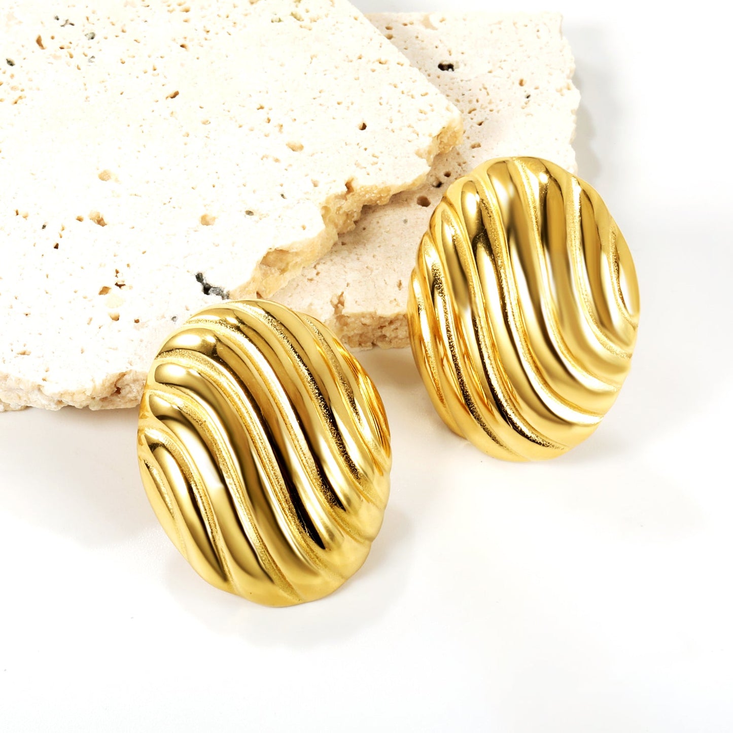 Oval Stripe Earrings 27.5*33.3mm