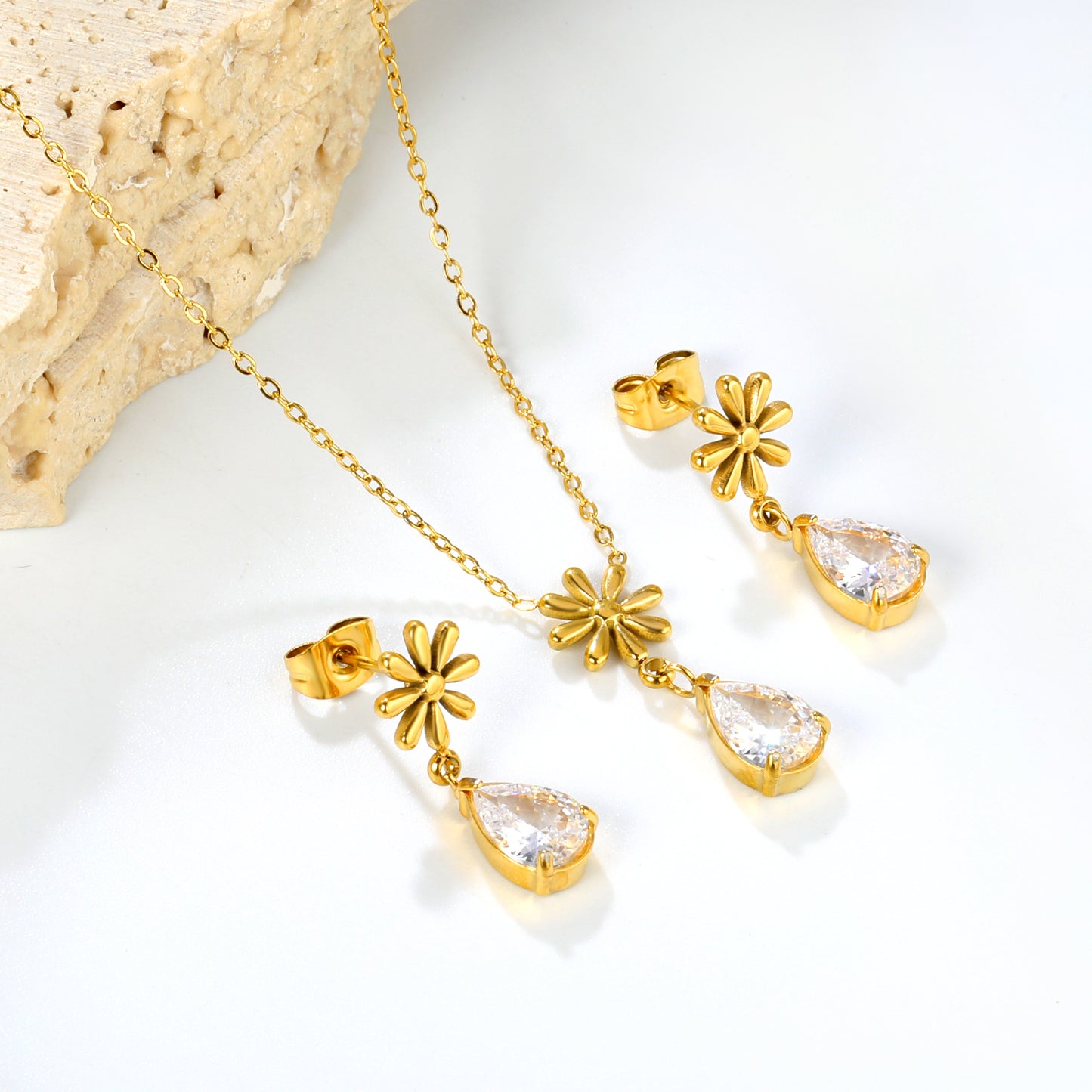 Wholesale Flower & Teardrop Zircon Jewelry Set – Hypoallergenic Stainless Steel Earrings + Pendant (Silver/Gold)