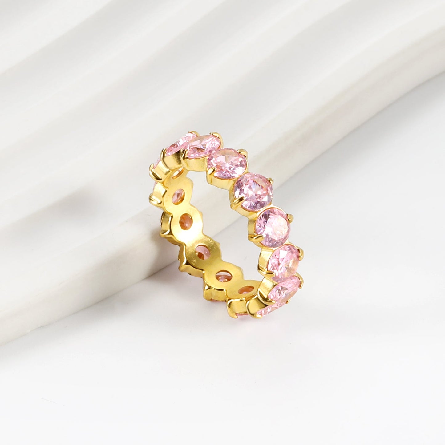 New white stone ring female light luxury sense of high class with elegant temperament metal wind