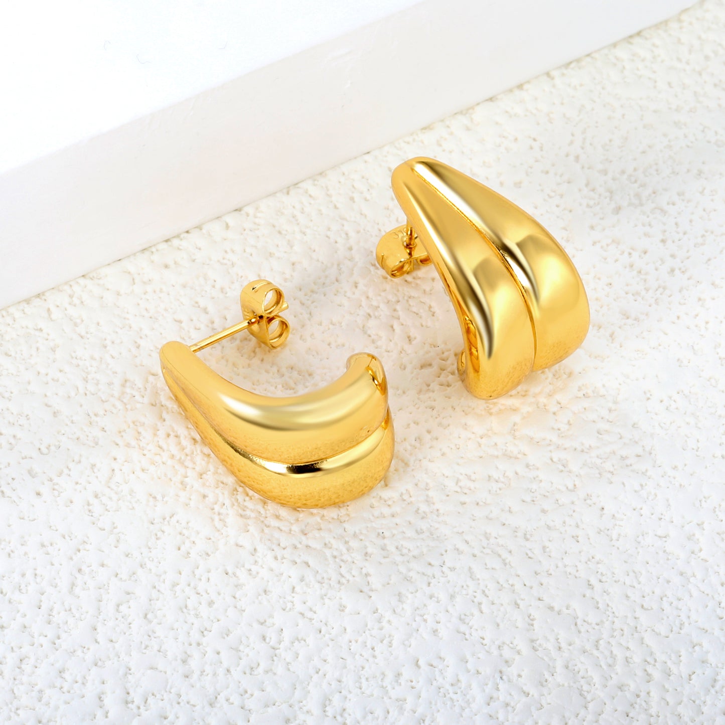 Dainty Stainless Steel Hoop Earrings 12*23mm pvd gold plated china supplier