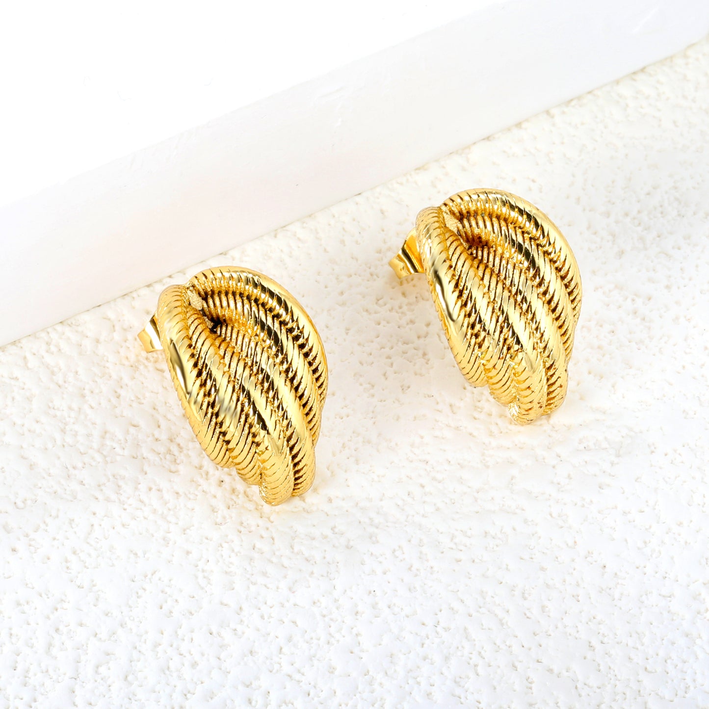 EM 304/316 Stainless Steel Hoop Earrings Bulk Order | BSCI-Certified Jewelry Manufacturer | Custom Sizing & Branding