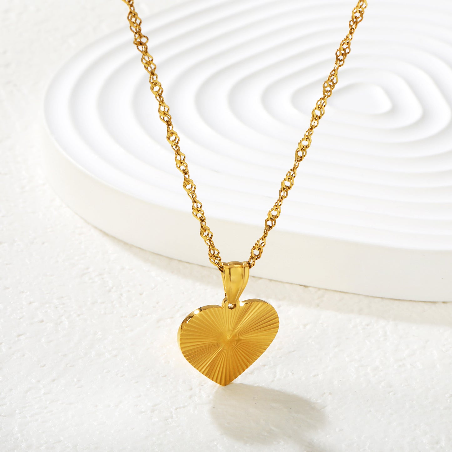 Wholesale Gold Tone Stainless Steel Heart Pendant Necklace – Sunburst Cut Finish, Waterproof Hypoallergenic