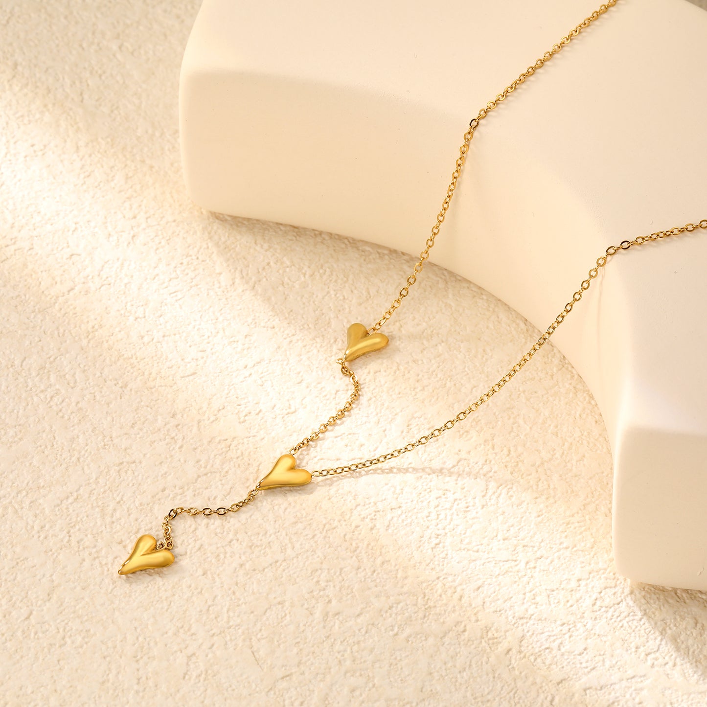 Wholesale Gold Stainless Steel Heart Charm Necklace | 3pcs 8x10.2mm Love Pendants | 40+5cm Adjustable Chain | 6mm Round End Tag | Bulk Jewelry Supplies