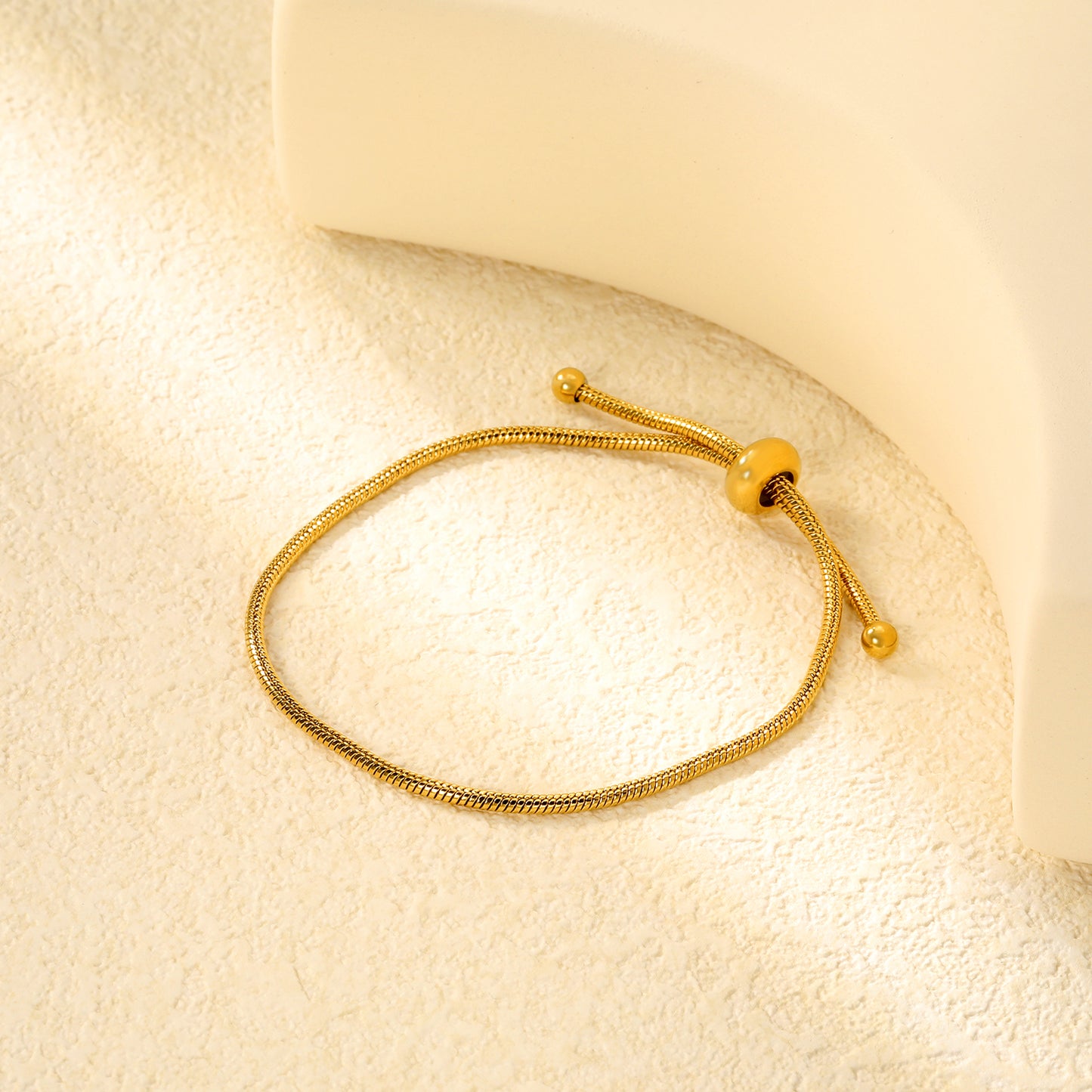 ✨ Wholesale Gold Stainless Steel Hollow Circle Bracelet - 4.6x8.9mm Links | Adjustable 23cm (5.7g)