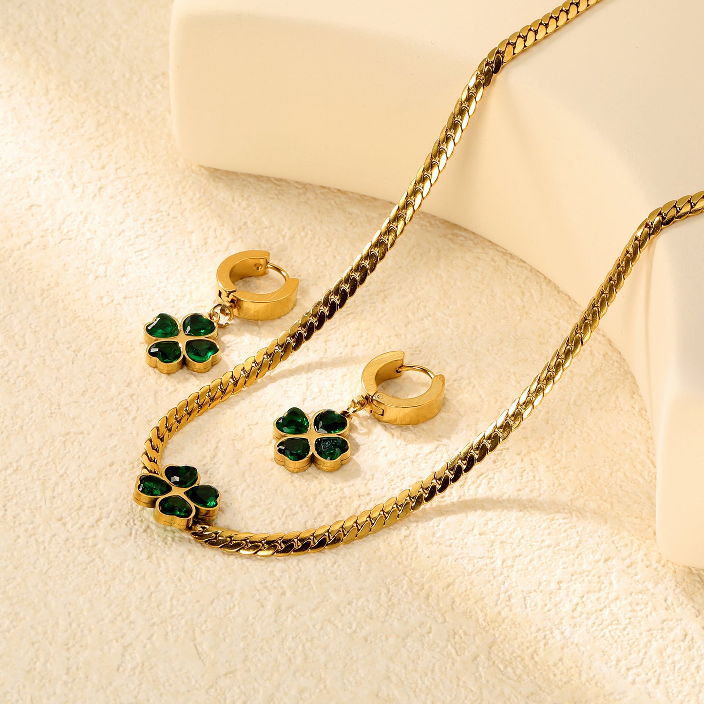 Wholesale Stainless Steel Clover Zircon Jewelry Set - Gold Earrings (13.4x13.6mm) & Pendant (12.1x12.1mm) with 3.8mm Dragon Chain 40+5cm