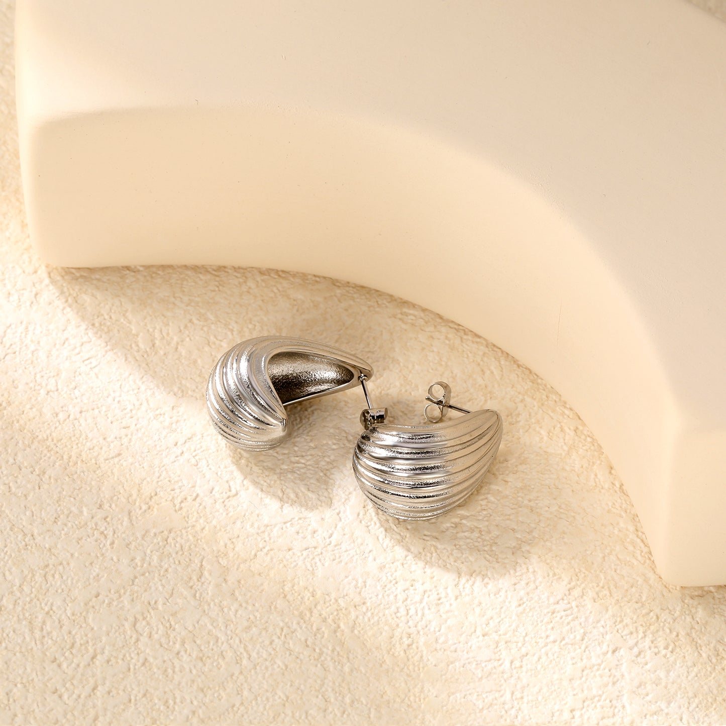 Wholesale Stainless Steel Water Drop Earrings – 18K Gold Plated, Hypoallergenic Jewelry in Bulk