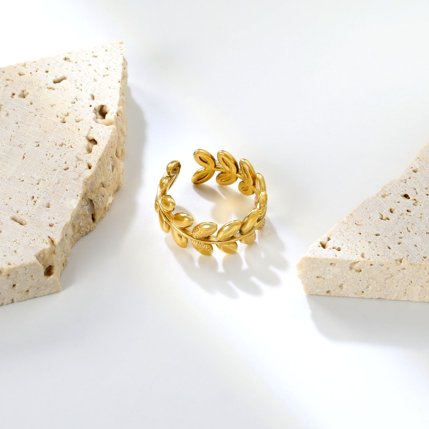8.8mm Gold Stainless Steel Open Ring – Bulk Wholesale (3.7g, Adjustable, 10/50/100pcs) – Hypoallergenic Fashion Jewelry