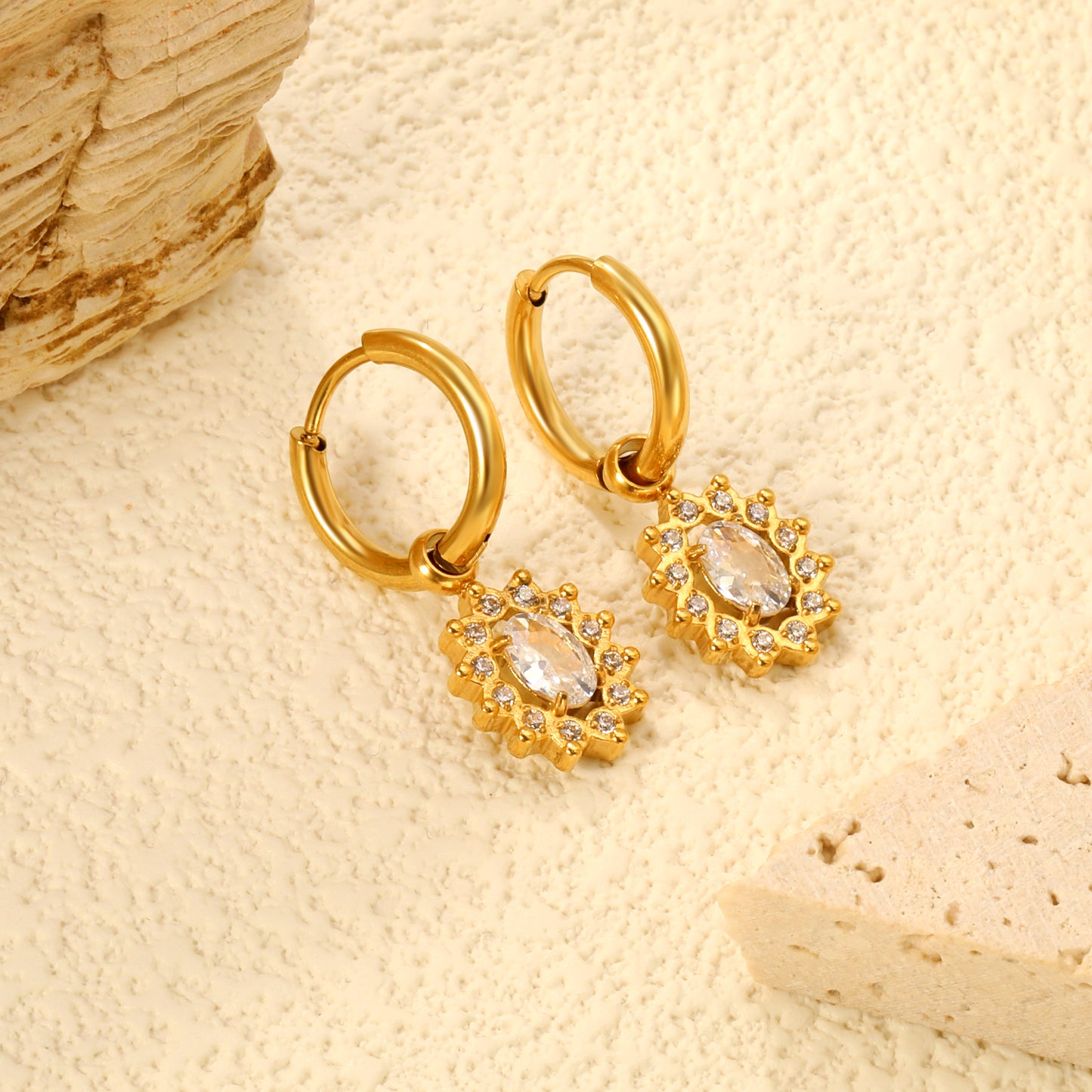 2*14.1mm PVD 18k gold earrings + 10.2*12mm white zirconium orbicular shaped earrings gold color