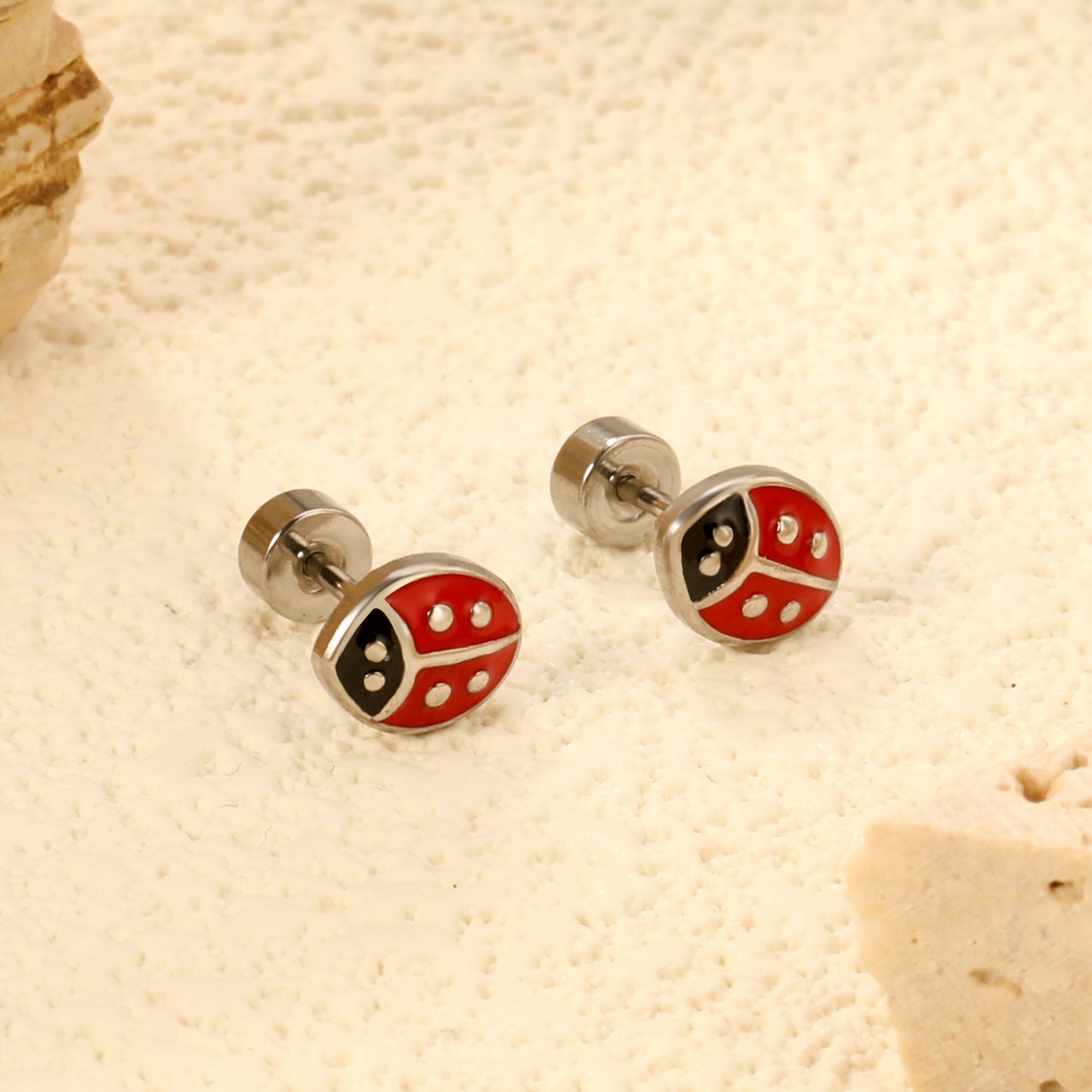 6*7.3mm Kids enamel drip oil Jewelry Red Ladybug Screw Back Earrings Lovely