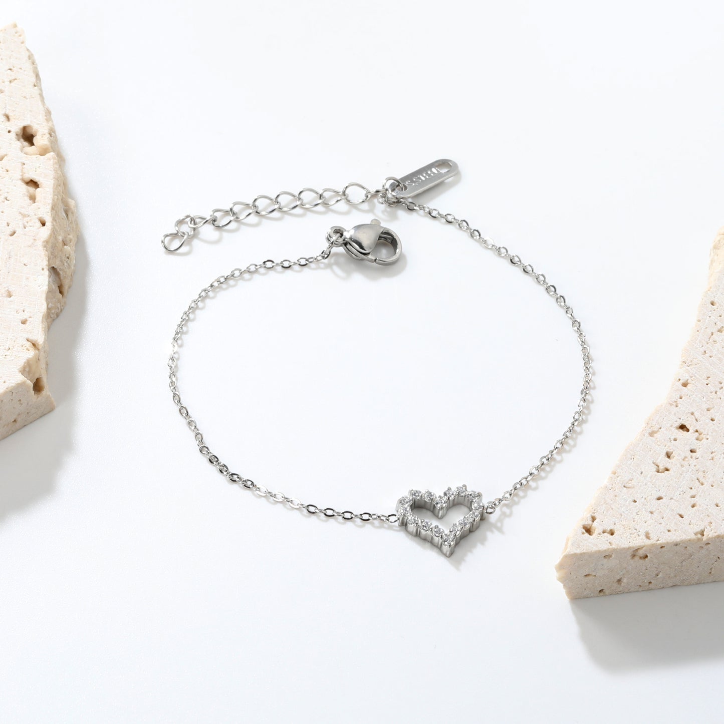 Stainless Steel Steel-Colored Hollow Heart Zircon Bracelets - 11.2*10mm, 17+3cm with 6mm Round End Plate