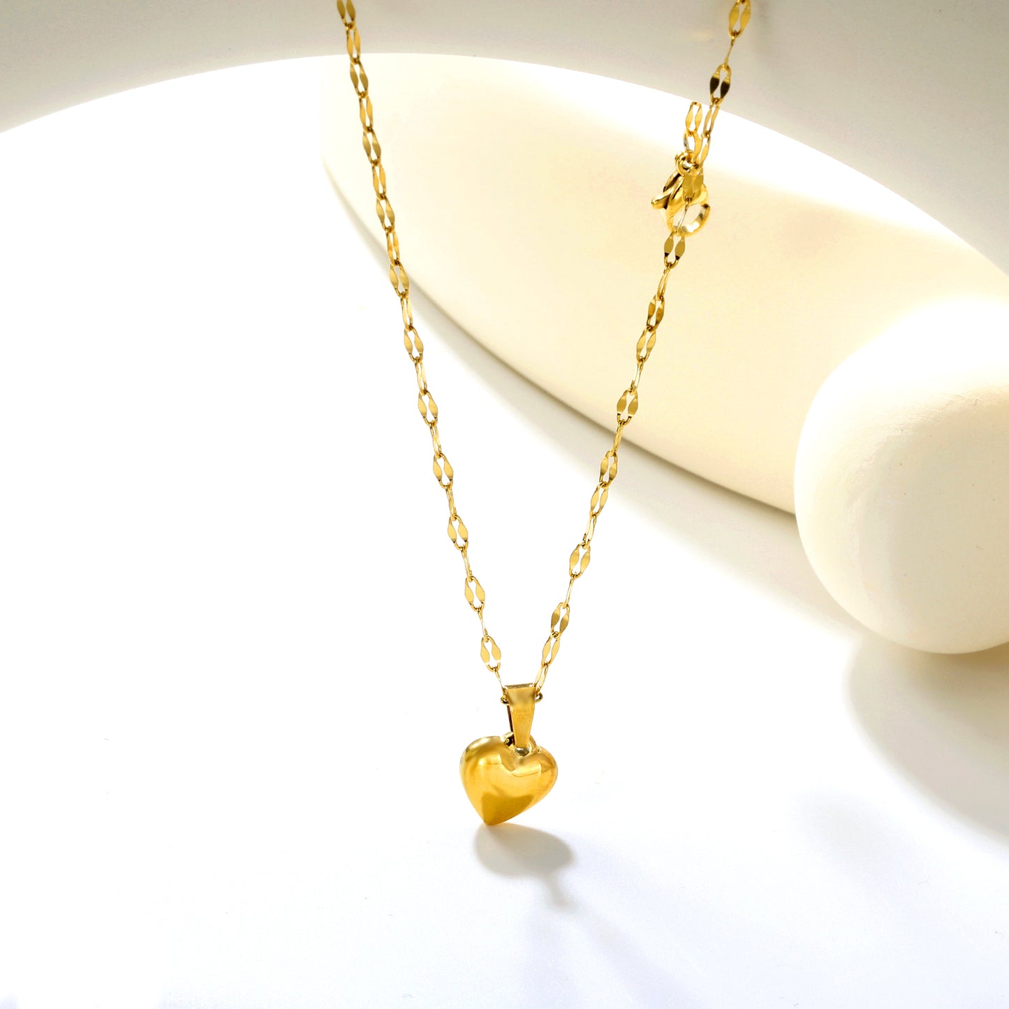 ✨ Wholesale 3D Heart Pendant Necklace - 10.6x11mm Gold Stainless Steel w/ Lip Chain 40+5cm (3.4g)
