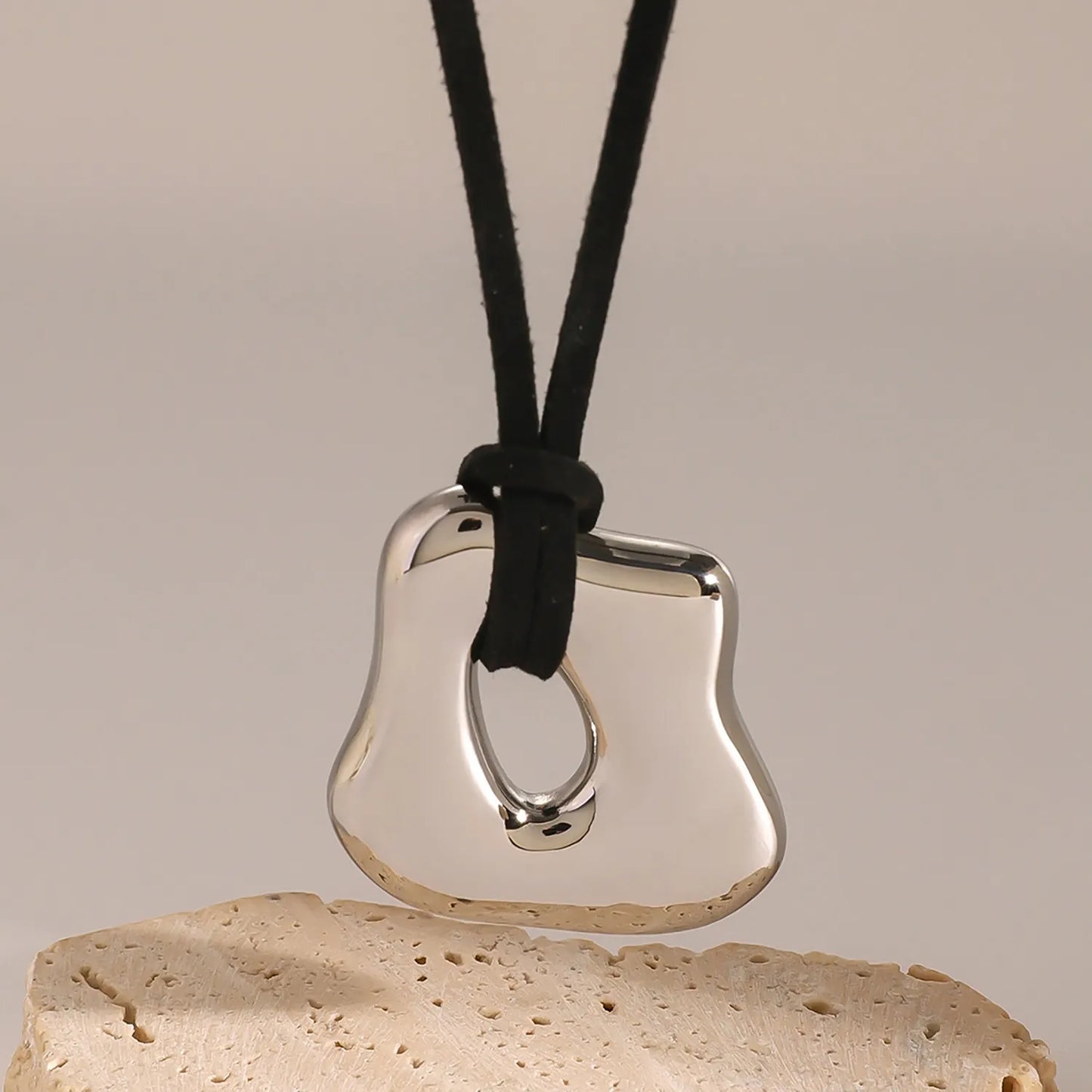Wholesale Organic Sculptural Pendant Necklace (Gold/Silver) | 120cm Leather Cord | 34x41mm Open-Frame Design | MOQ 12