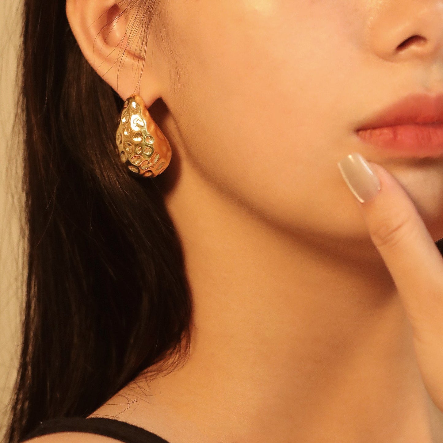 Teardrop Oval Concave Stud Earrings 20*32mm