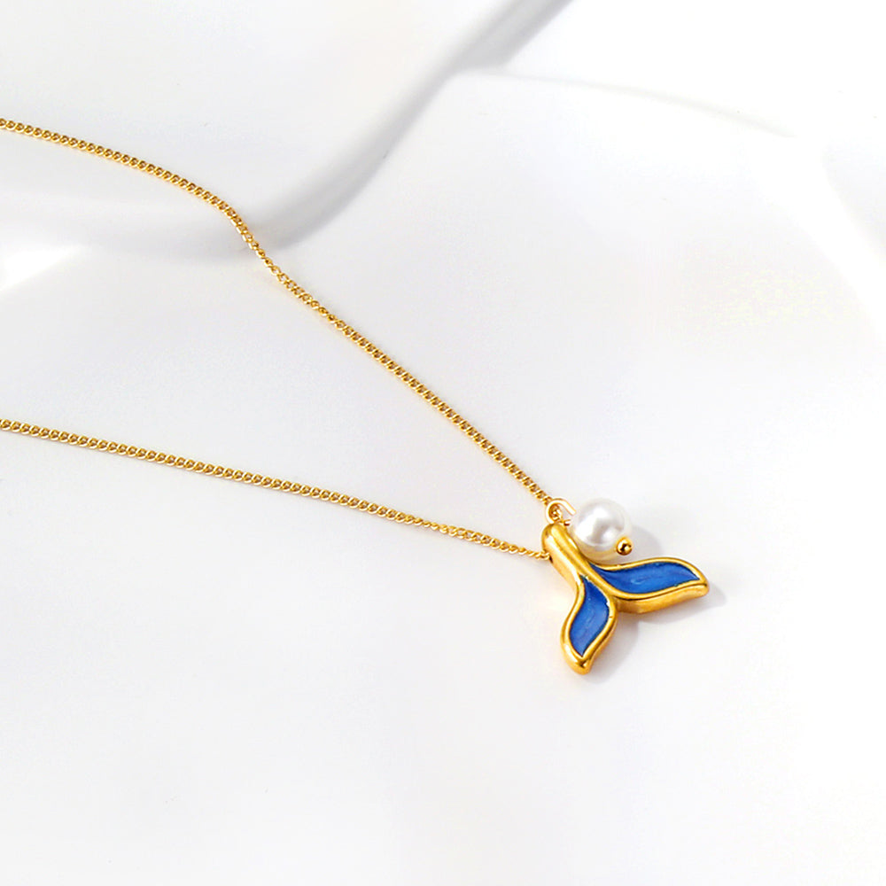 Blue fishtail pendant with white pearl necklace 45+5cm