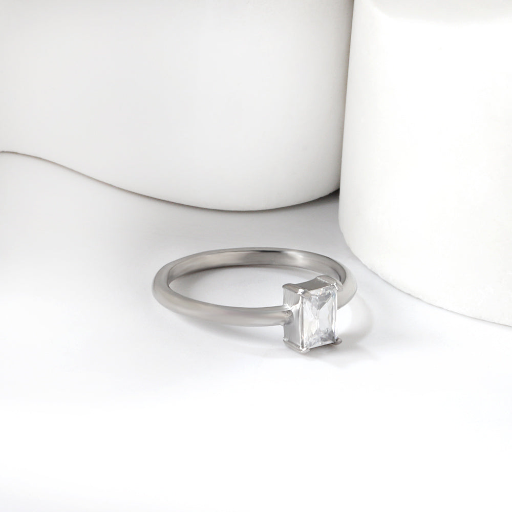 Stainless Steel Dark Green Bar Ring Vacuum Plated 18K Gold