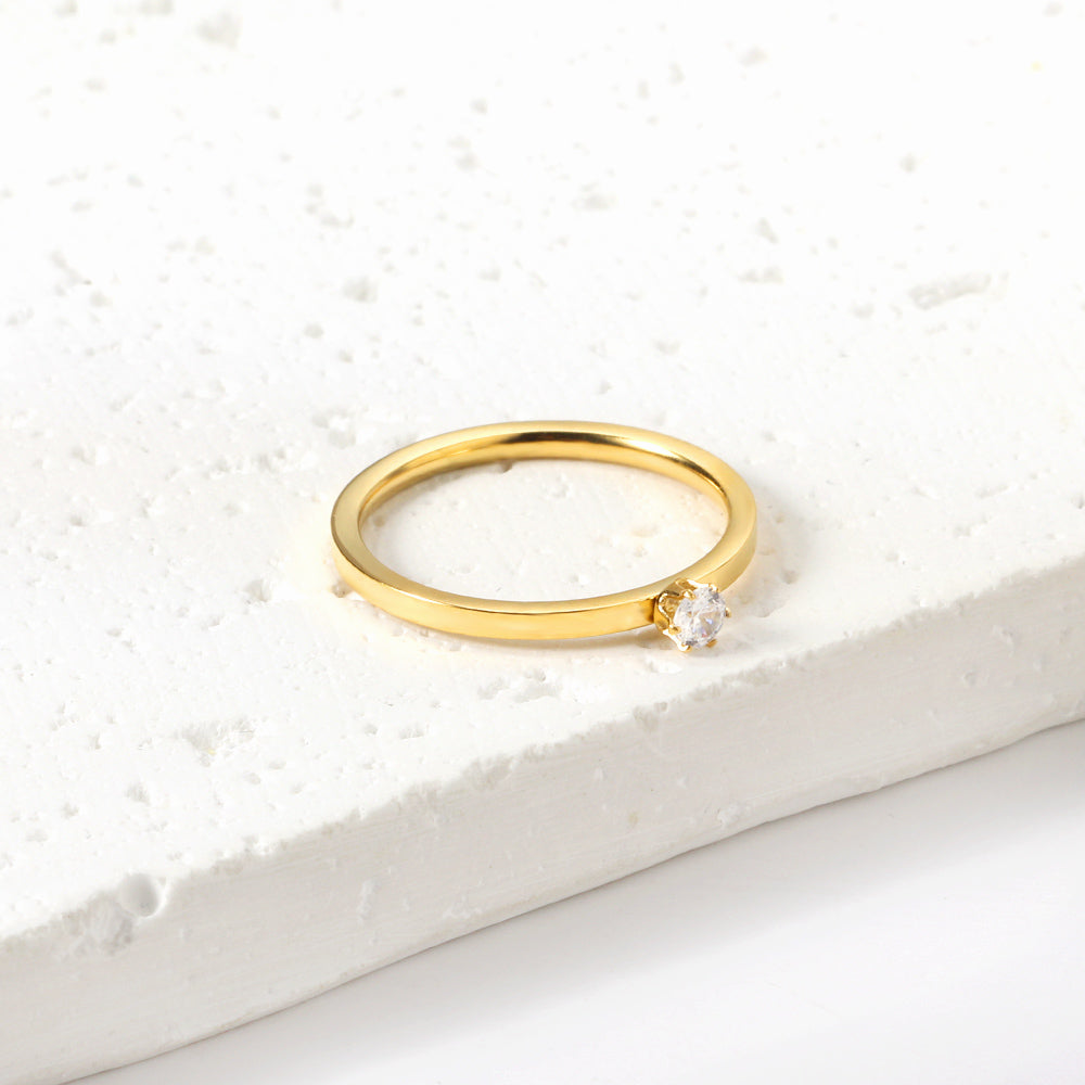 Simple plain ring with multi-color zirconia