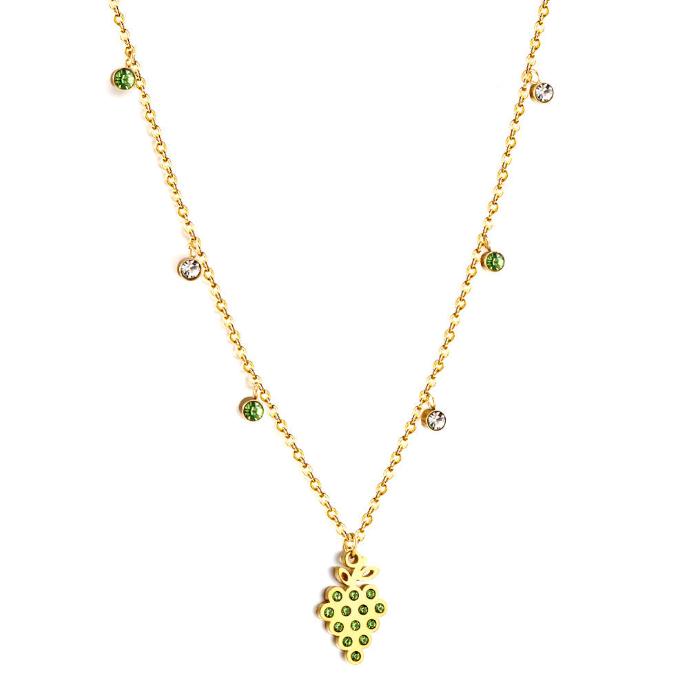New 3 Green Diamonds + 3 White Diamonds + Grapes With Green Diamond Necklace