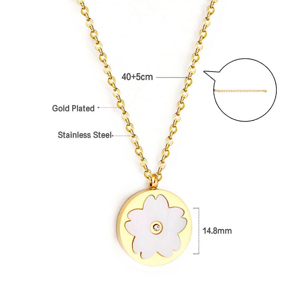 New Fashion Round Black and White Shell Pendant with Diamond Necklace