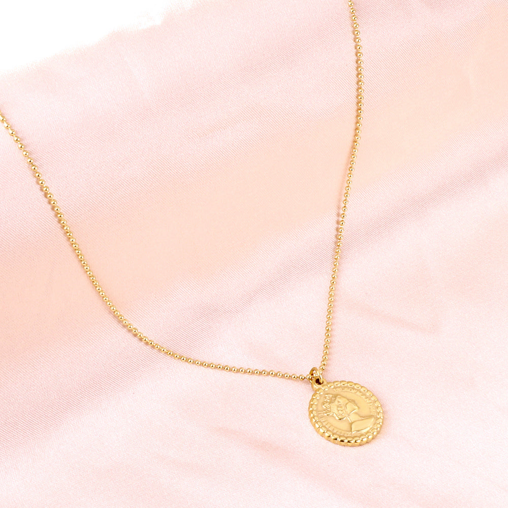 2023 New Fashion Portrait Pendant Necklace