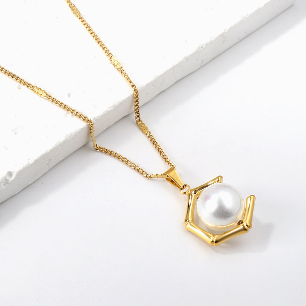 Wholesale Pentagonal + white pearl pendant necklace 40+5cm