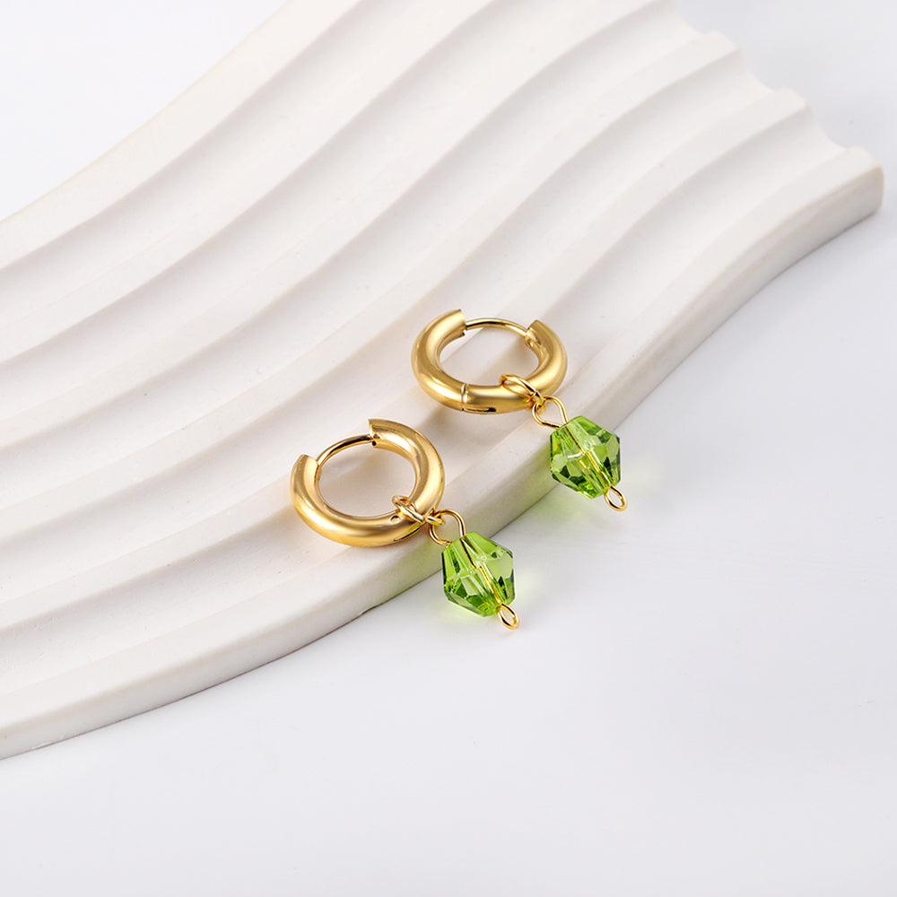 3x16mm circle with diamond-shaped green diamond earrings