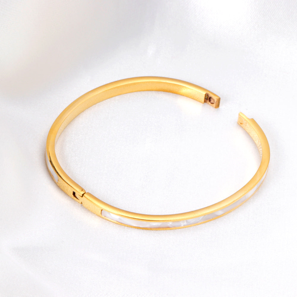 Gold Hard Bracelet & Rectangle with White Shells Accessories with Rhinestones Bracelet 19+3cm GOLDEN