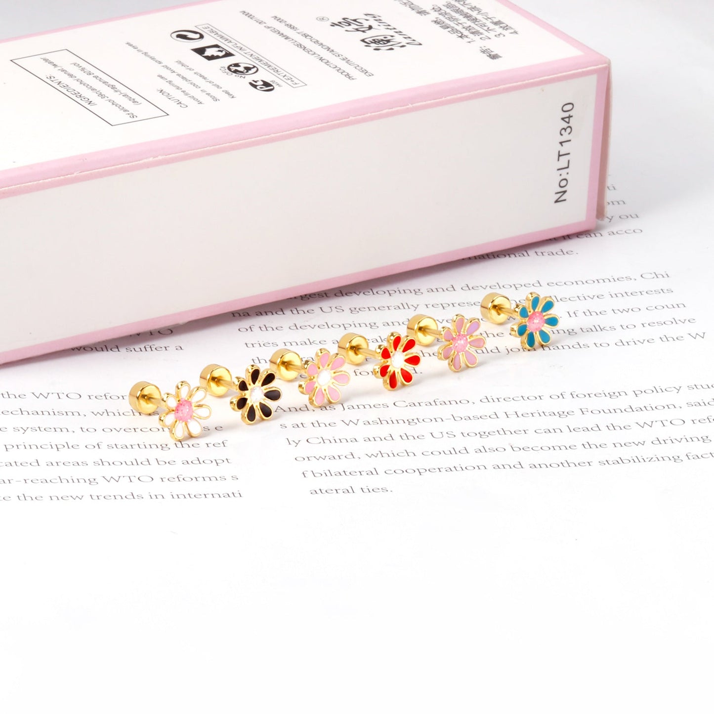 12 pairs of 4mm round cake + 8mm chrysanthemum mix 6 colors set of earrings steel / gold