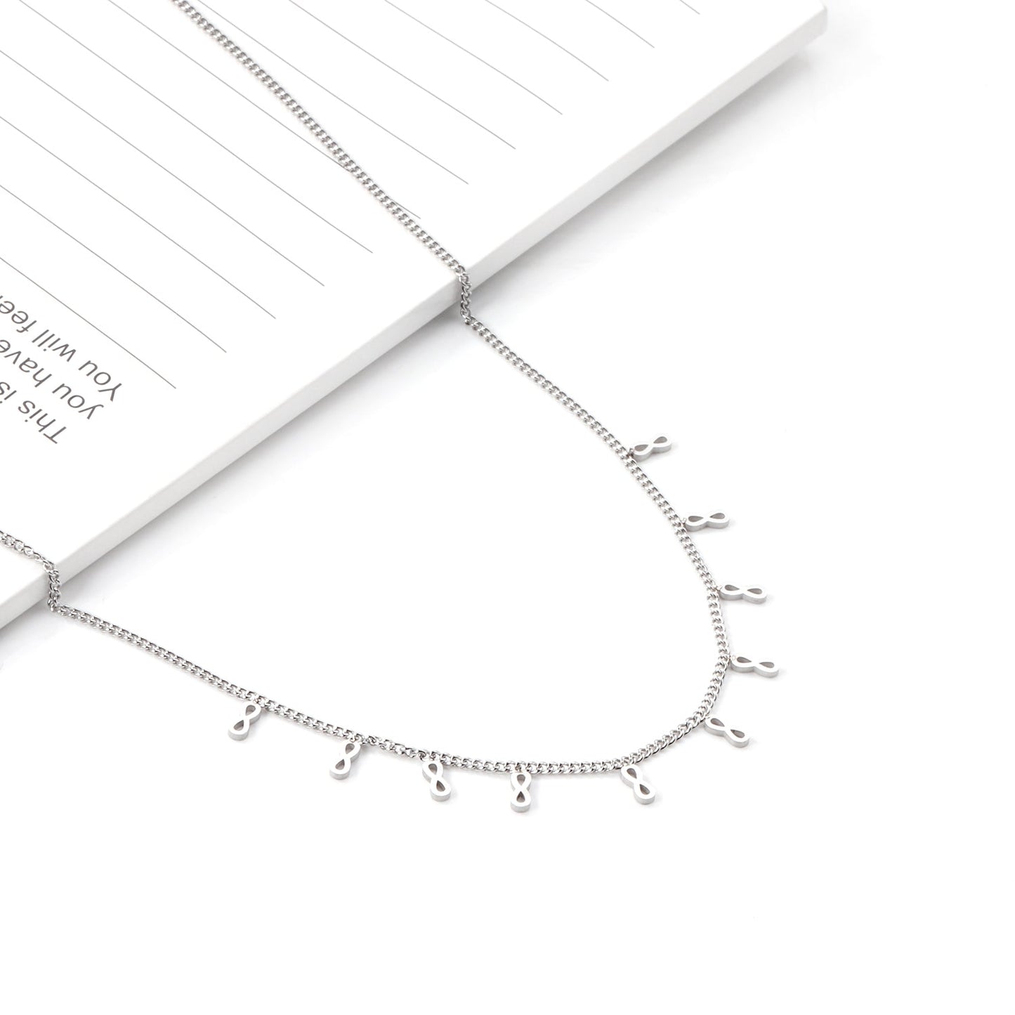 0.4 Side chain 40+5cm welded 10 x 2.5x5mm 8 necklaces in glossy finish