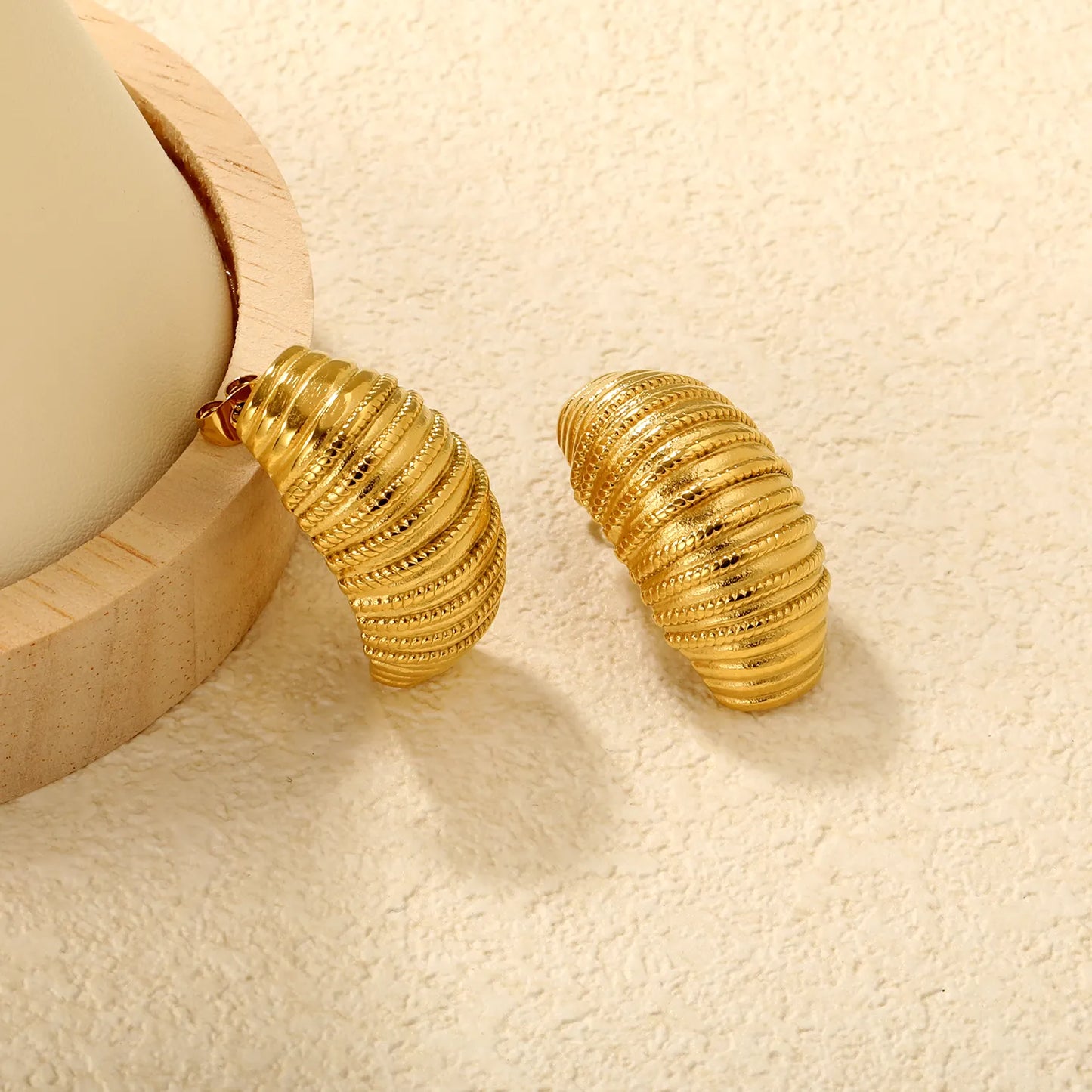 ✨ Wholesale 17x32mm Twisted Hoop Earrings | Gold Stainless Steel | Textured Design