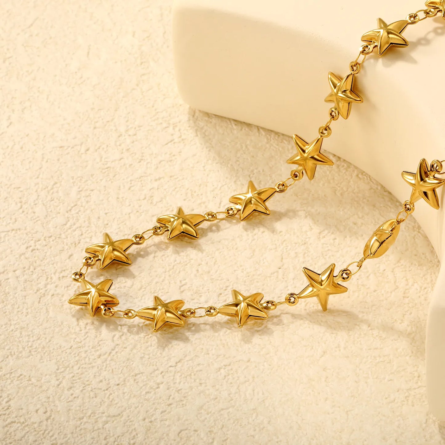 ✨ Wholesale 11x12mm Hollow Star Necklace | 21-Piece Chain | Gold Stainless Steel