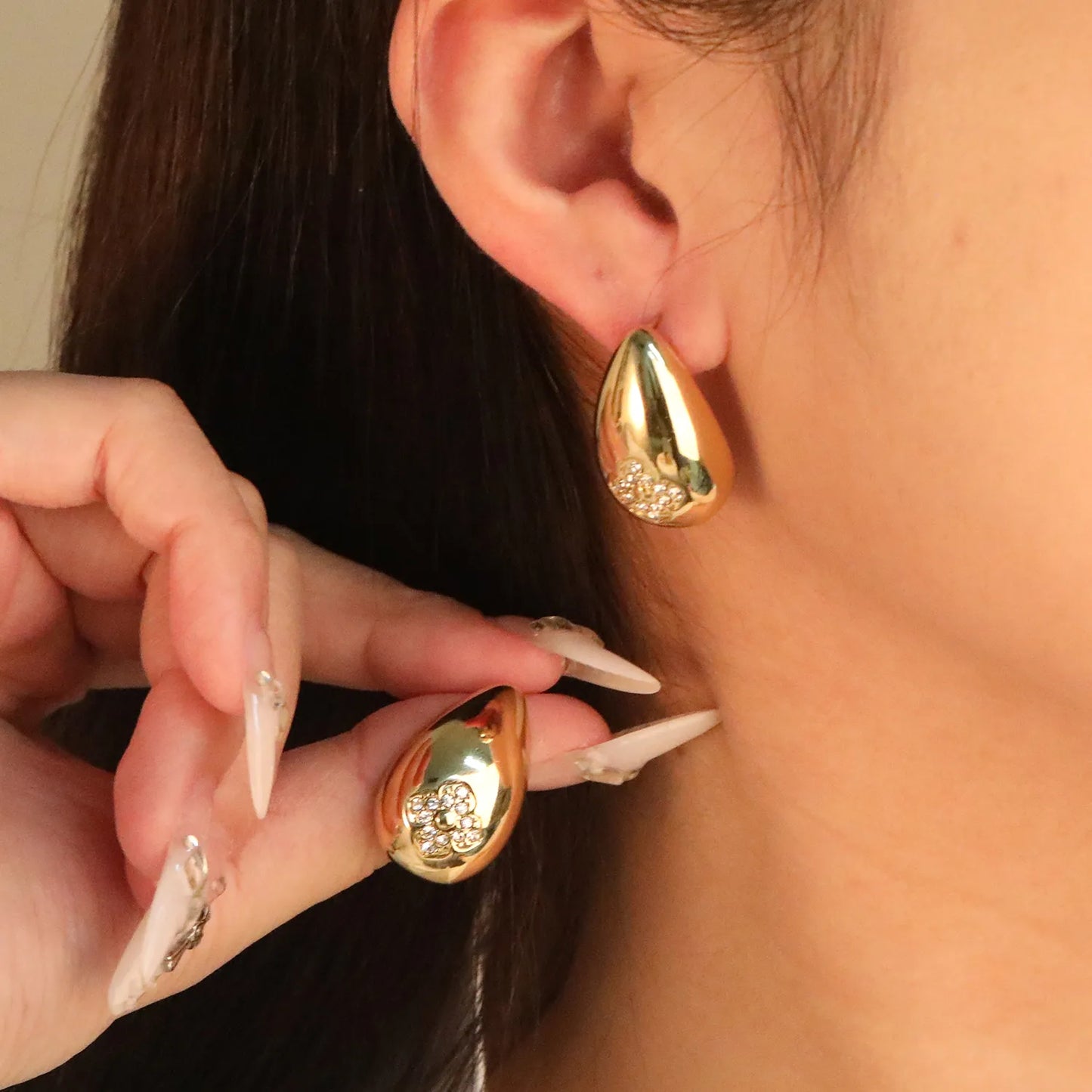 18k gold Droplet-shaped Stainless Steel Hypoallergenic Stud Earrings – Bulk Wholesale (12+ Pairs) 🌍 EU/US Supplier Trendy & Durable