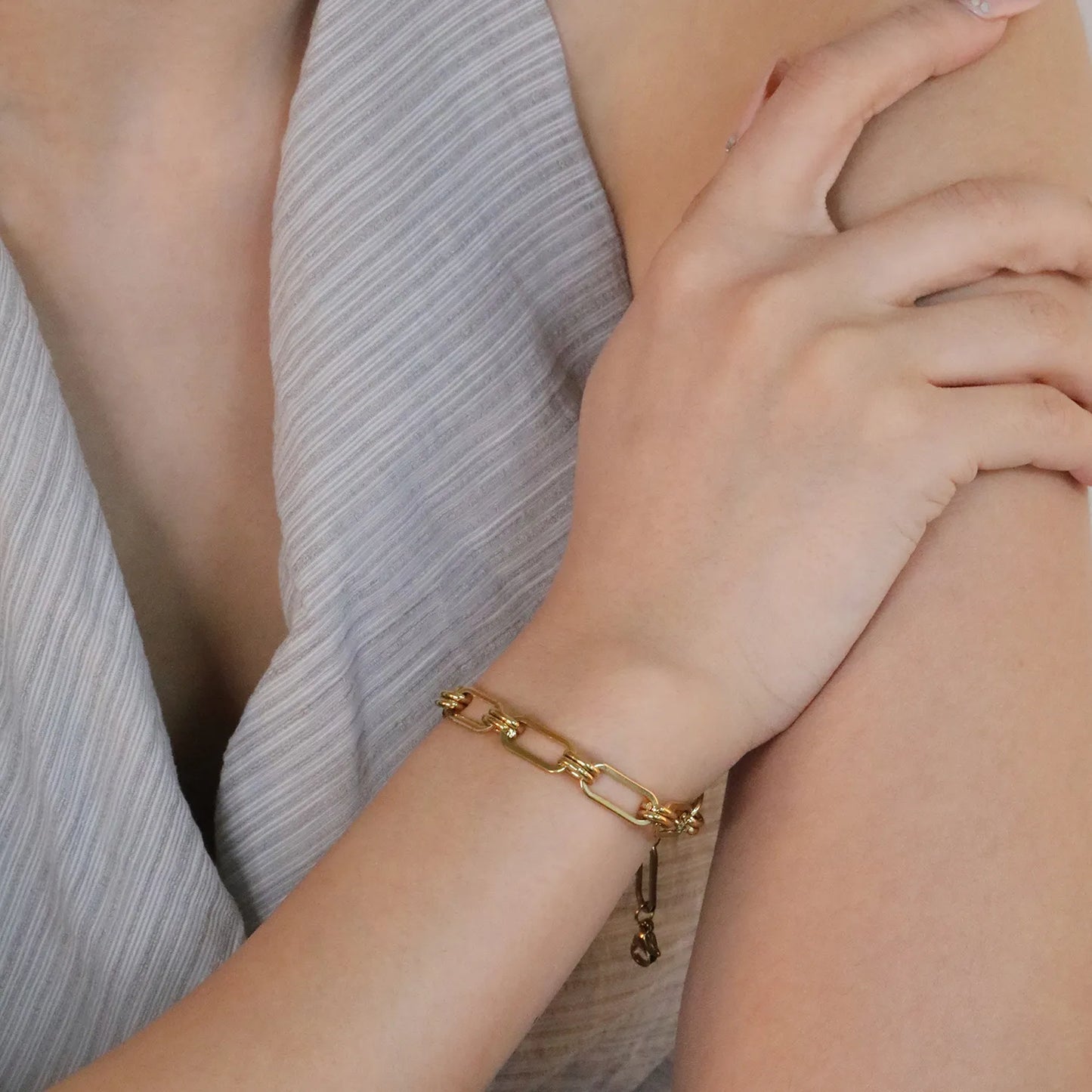 ✨ Wholesale Minimalist Bar Bracelet | 6.6x16mm Paperclip-shaped Accessory | Gold Plated Stainless Steel Chain 18+3cm | Simple Elegant Jewelry