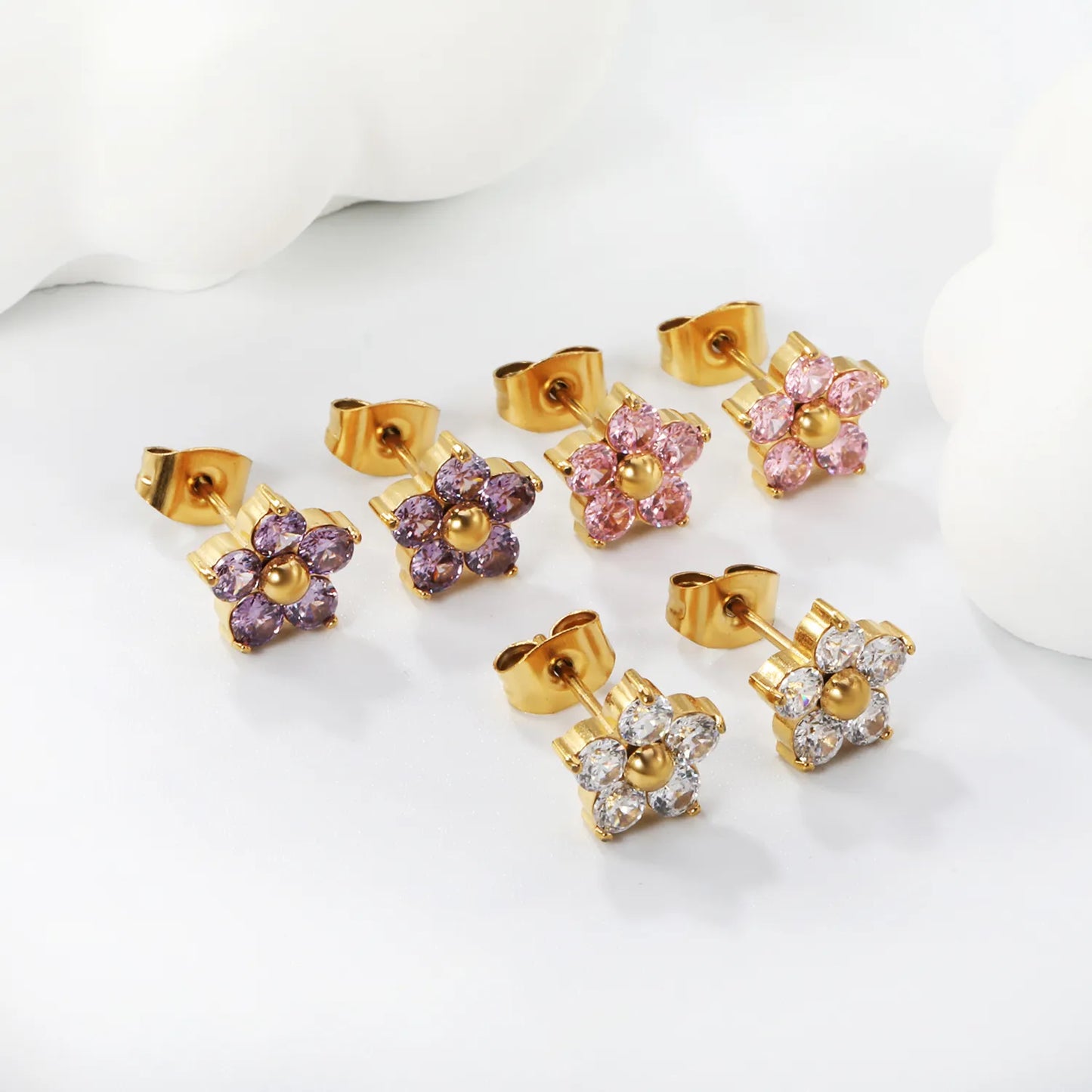 Wholesale Stainless Steel Flower shape Gold Stud Earring With three color – Bulk Wholesale (12+ Pairs) 🌍 EU/US Supplier Trendy & Durable