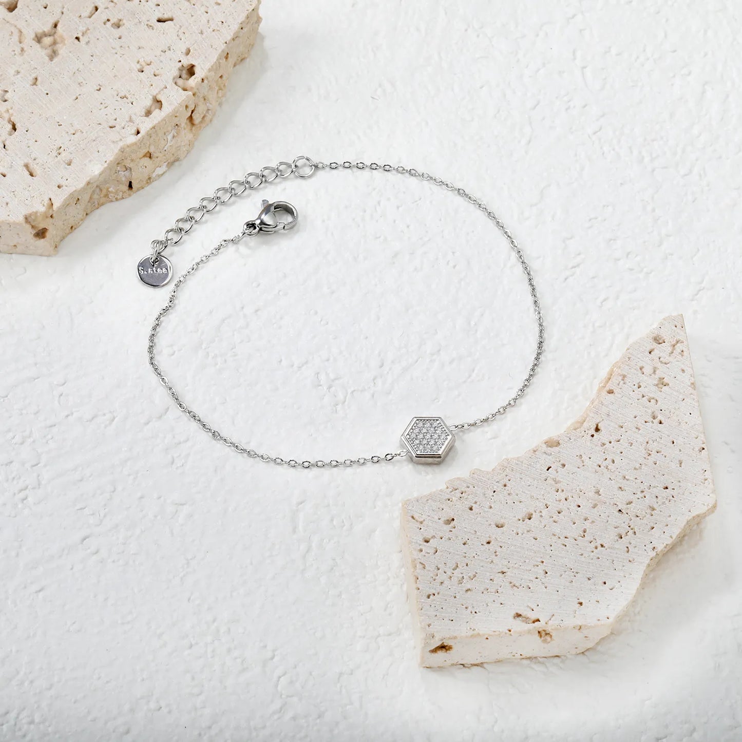 ✨ Wholesale Geometry Charm Bracelet | Mixed Steel Shapes | 21cm 🔗