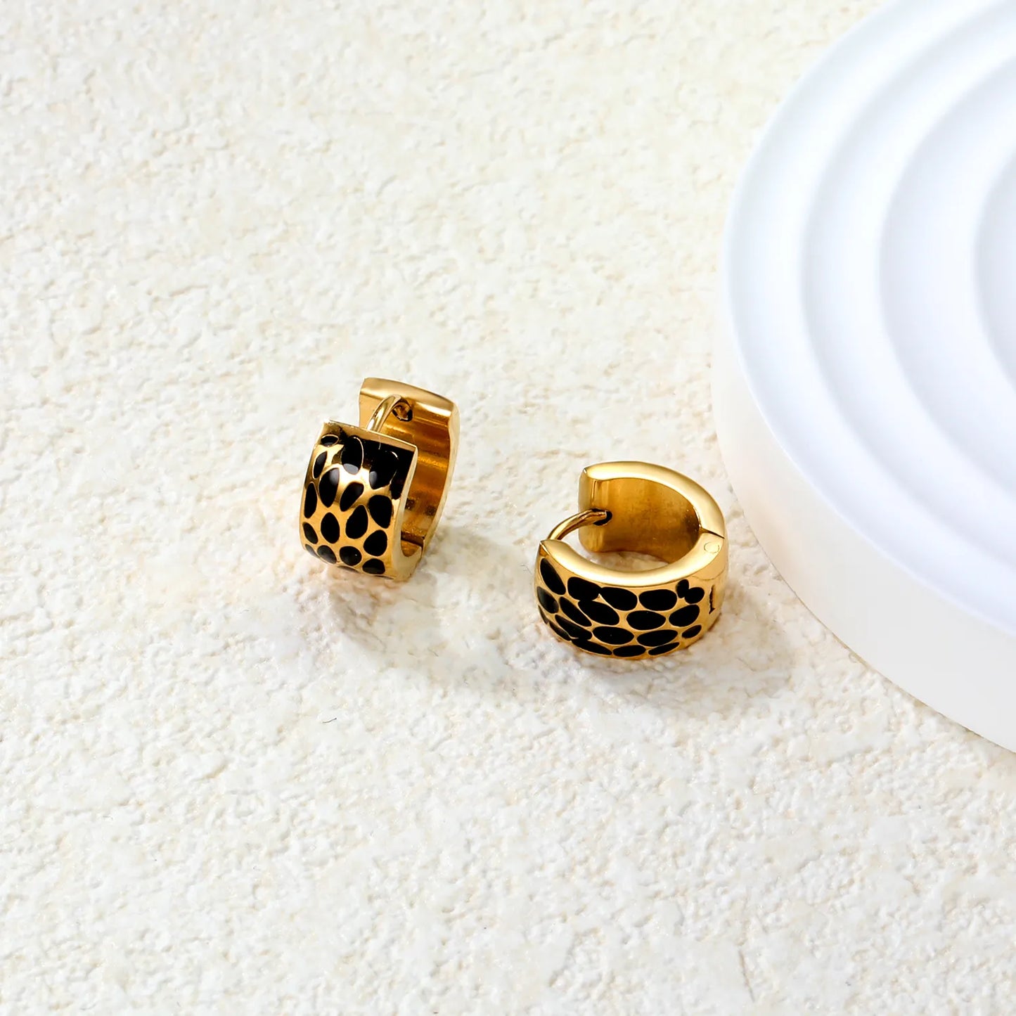 ✨Wholesale 7mm Gold Enamel Drip Ear Cuffs 🐆 | 2.4mm Thick | 9mm Inner Diam | Leopard/Pink/Blue | Stainless Steel Bulk