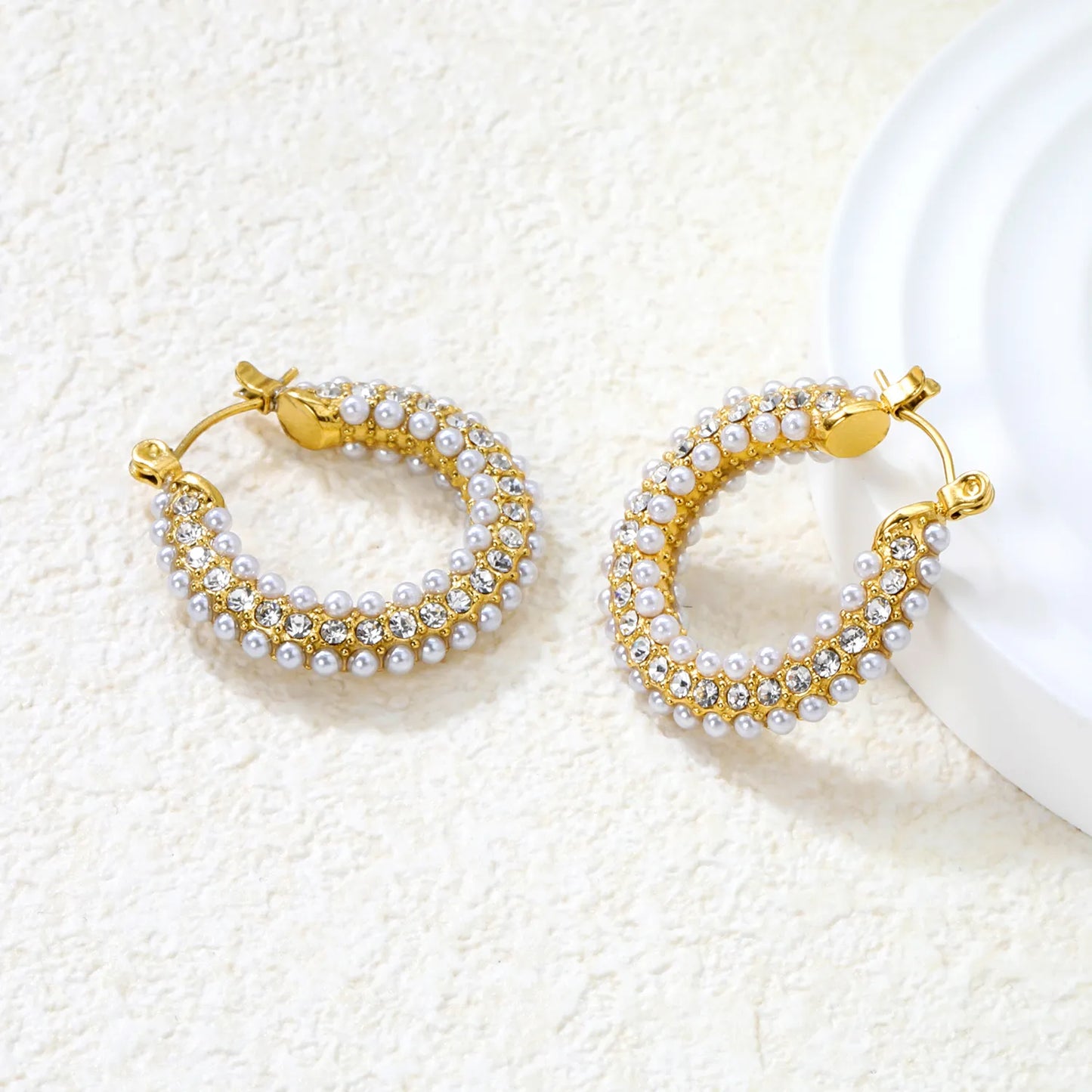 ✨Wholesale Gold Pearl Ear Cuffs | 26x24mm Stainless Steel Clip-On | White Simulated Pearls | No-Piercing Ear Jewelry Bulk