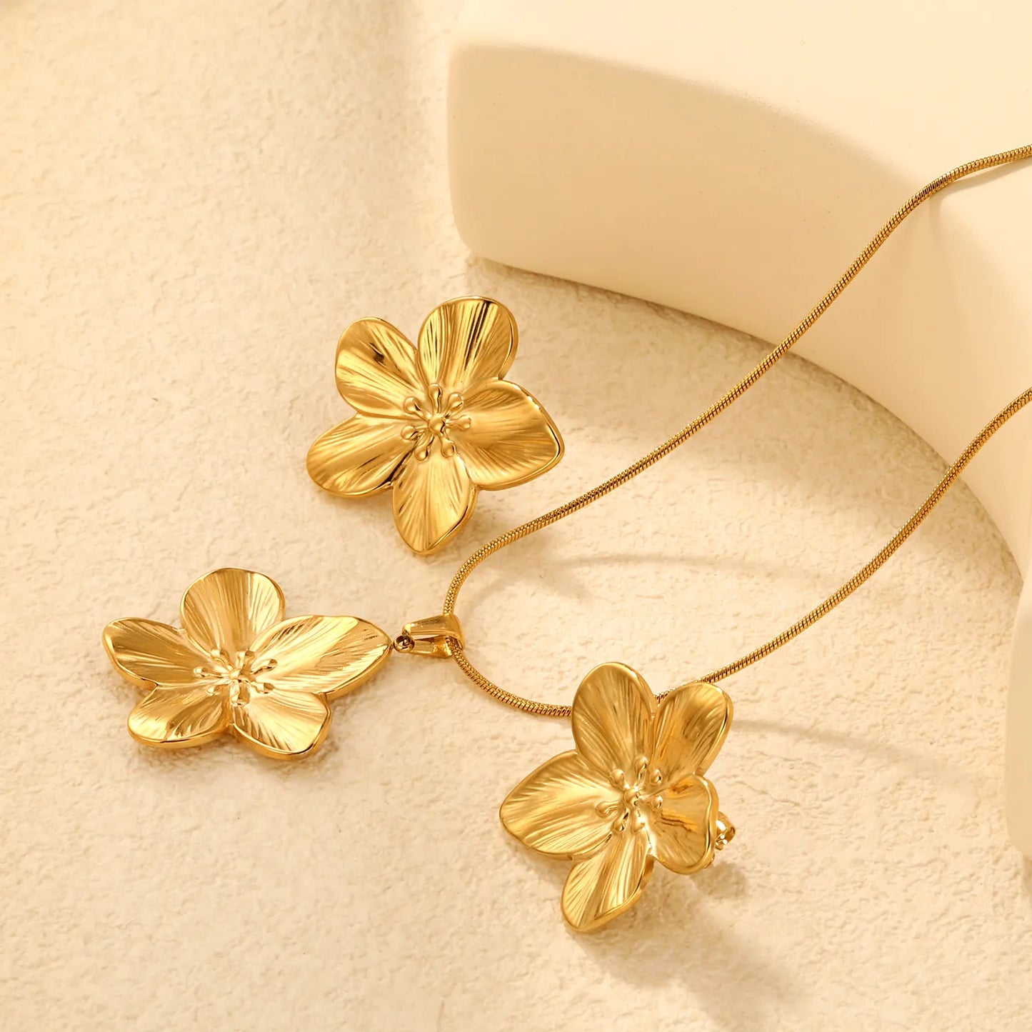 ✨ Wholesale Floral Set: 31x33mm Earrings + 30.9x32.2mm Pendant w/ Snake Chain | Steel/Gold | Hypoallergenic